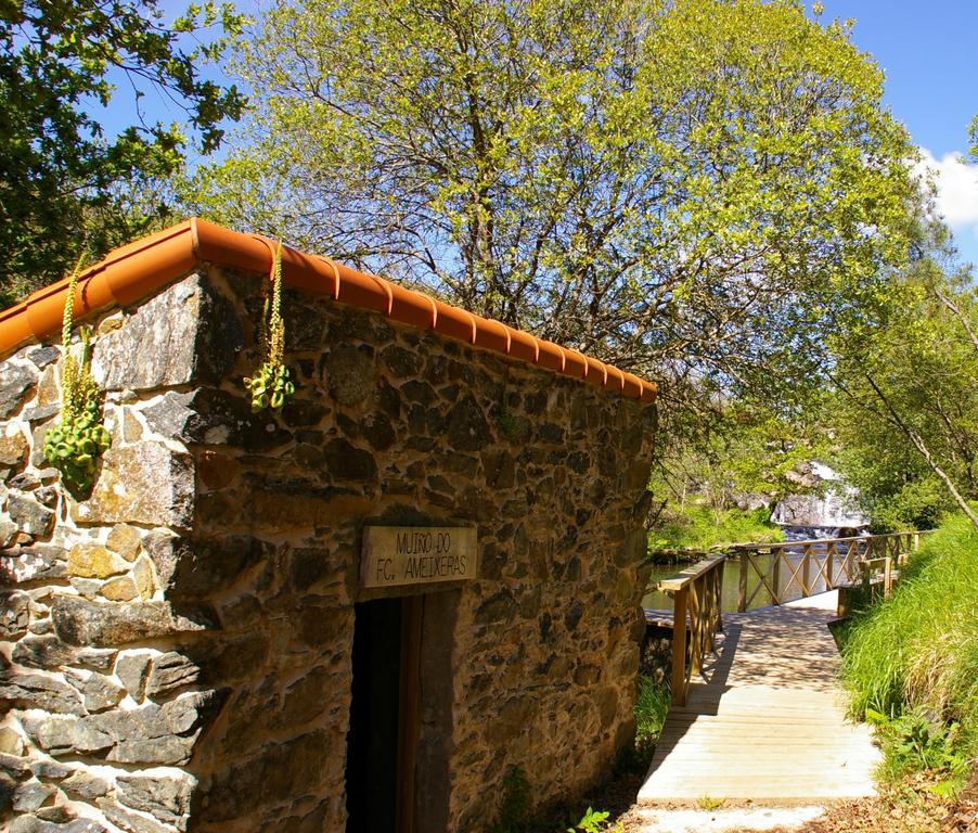 Casa Do Ghabino Guest House Santa Comba Стая снимка